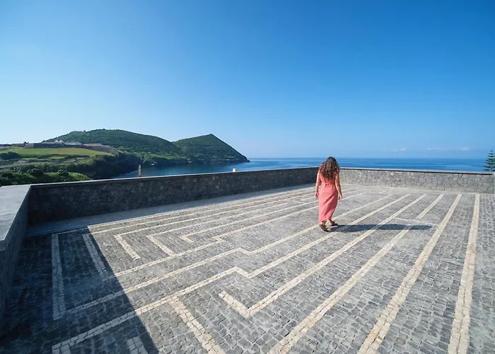 Azores Book Hotel