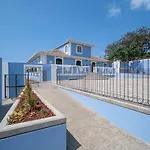 Hotel Azores Book 4*