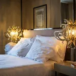 Hotel Azores Book 4*