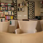 Hotel Azores Book