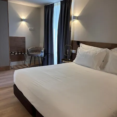 Hotel Azores Book Angra do Heroismo