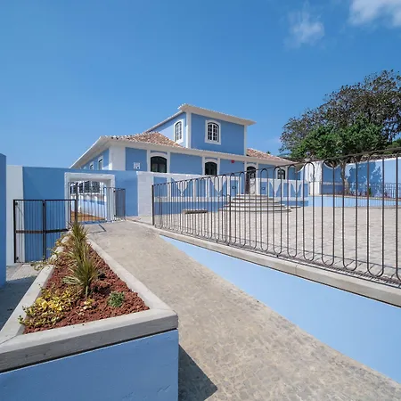 Hotel Azores Book 4*