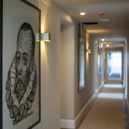 Azores Book 4* Angra do Heroísmo