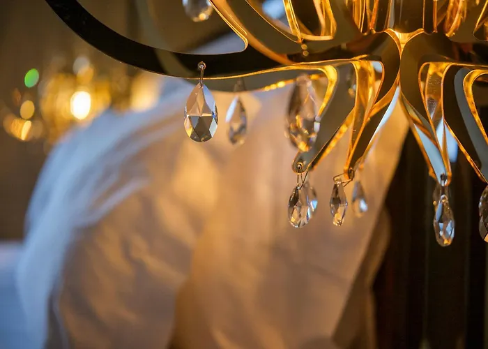 Hotel Azores Book 4*