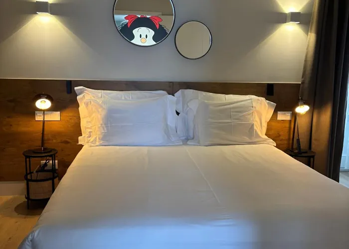 Azores Book 4* 英雄港