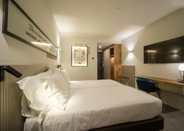 Hotel Azores Book Angra do Heroísmo